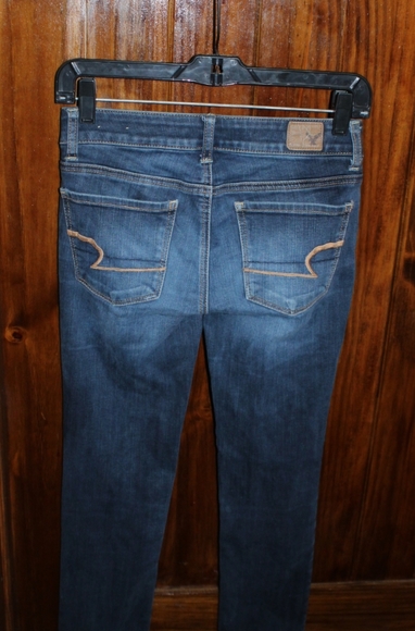 American Eagle Outfitters Medium Wash Skinny Jeans - Picture 16 of 16